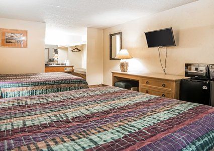 Econo Lodge Inn & Suites Kalispell - Glacier National Park Gateway Номер фото